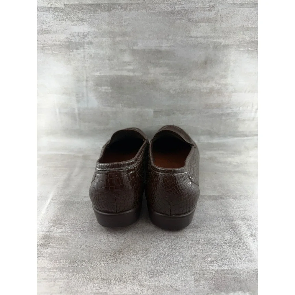 SAS Loafer Women Sz 8.5N Brown Crocodile Embossed Leather Tripad Comfort Shoes
